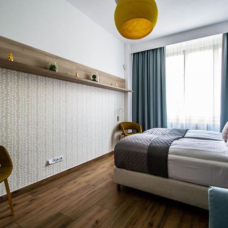 Executive Bright Apt. By Ruterra ปราก ภายนอก รูปภาพ