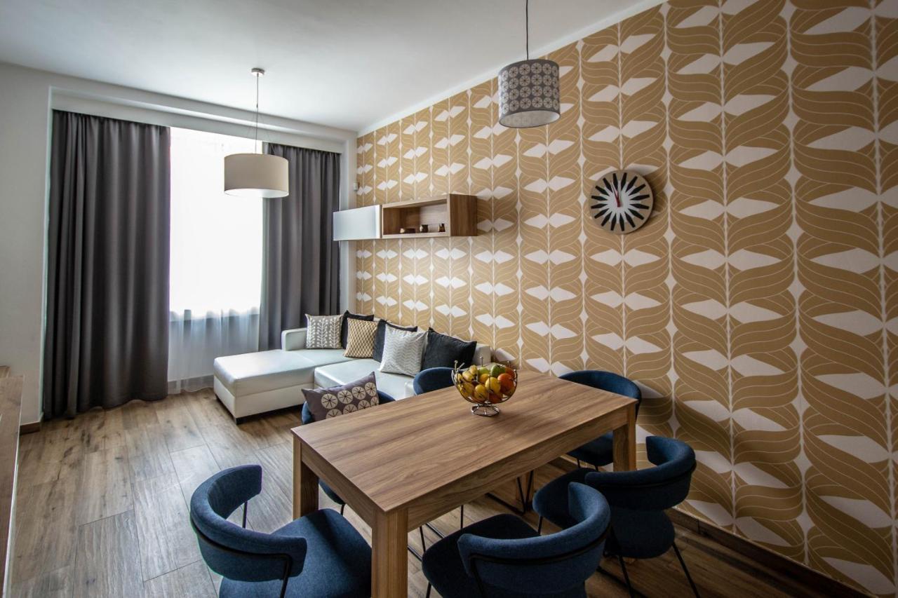 Executive Bright Apt. By Ruterra ปราก ภายนอก รูปภาพ