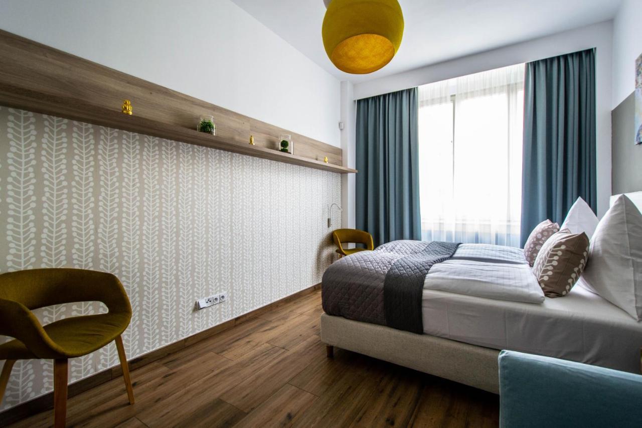 Executive Bright Apt. By Ruterra ปราก ภายนอก รูปภาพ