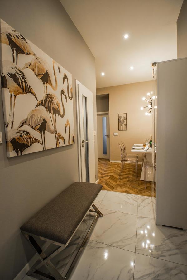 Executive Bright Apt. By Ruterra ปราก ภายนอก รูปภาพ